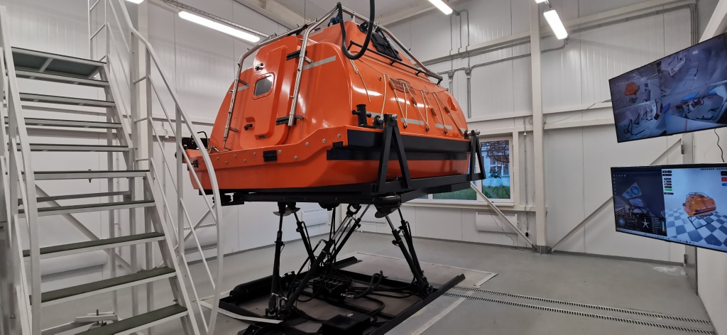 FFLBS Free fall lifeboat simulator