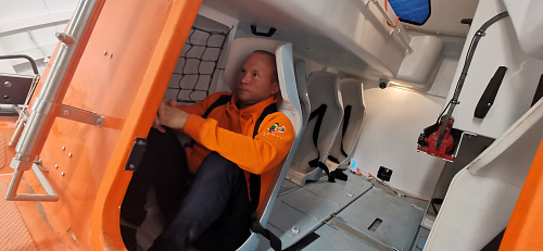 FFLBS-B Free fall lifeboat simulator (with real control organs, сlass B)